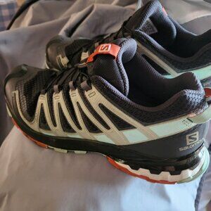 Salomon XA Pro 3D  women's 9